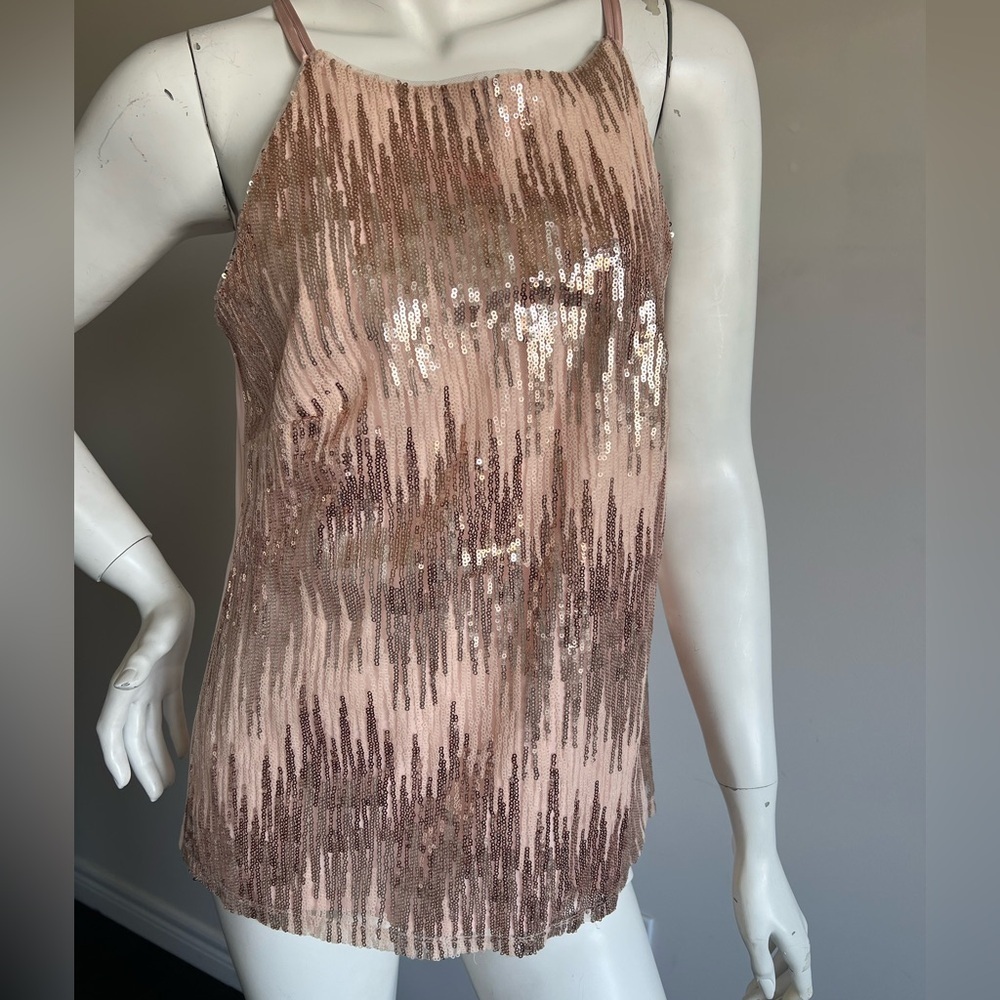 White House Black Market Shiny Pink Sequin Top Sweet Key-hole Back Detail